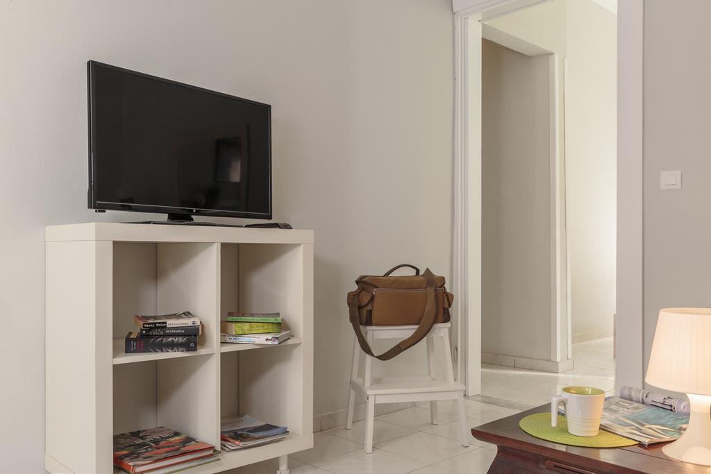 H14 Rooms & Apartments Adults Only Rhodes City エクステリア 写真